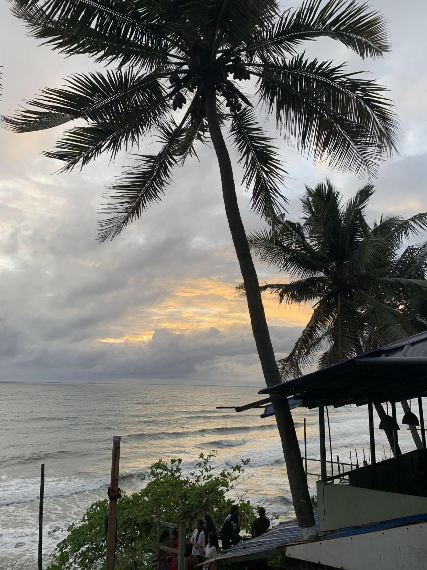 Tiny Temple Hotel Varkala Ngoại thất bức ảnh